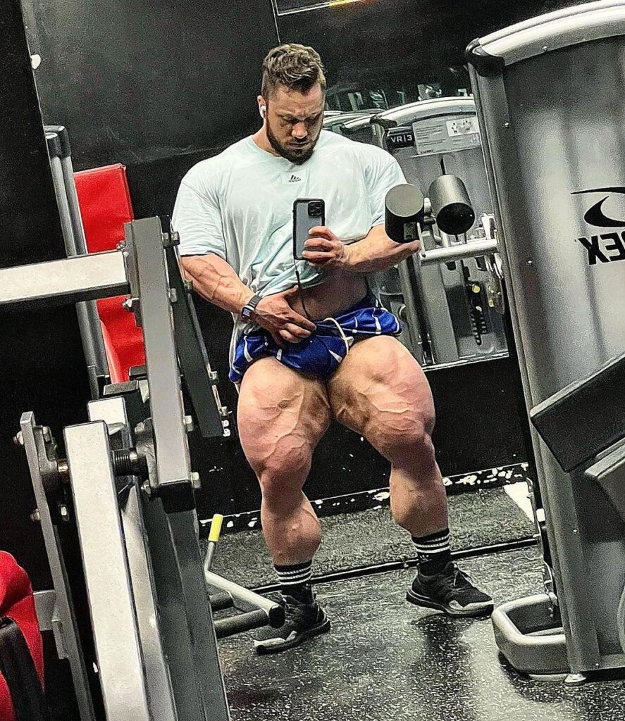 Elliott Dermond leg day